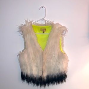 Vera Wang Princess Line Faux Fur Vest
